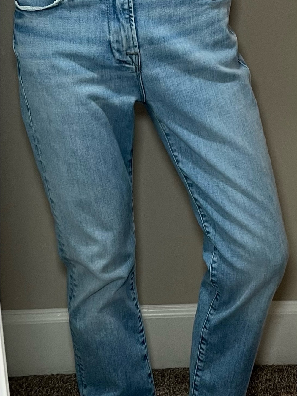 Frame Denim Light Blue Straight-Leg Jeans, size 25 with short inseem